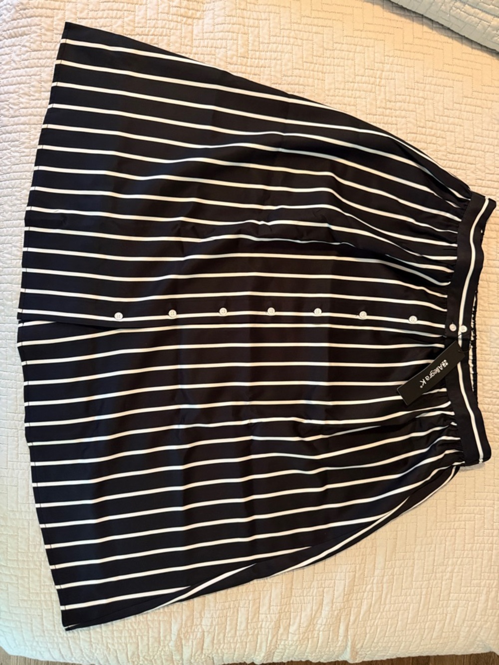 Allegra K Women's Stripes
Button Elastic Back A-Line Midi
Skirt Sz Lg Black NWT